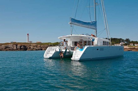Lagoon 450 sailing catamaran for skippered charters in Italy by Catamaran Charter Italy