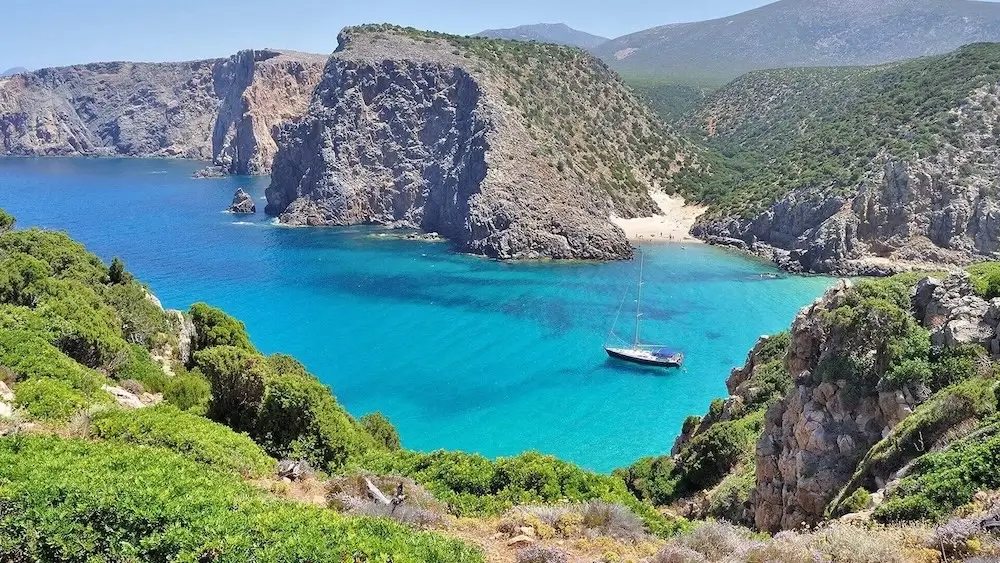 A week on a boat in Southern Sardinia