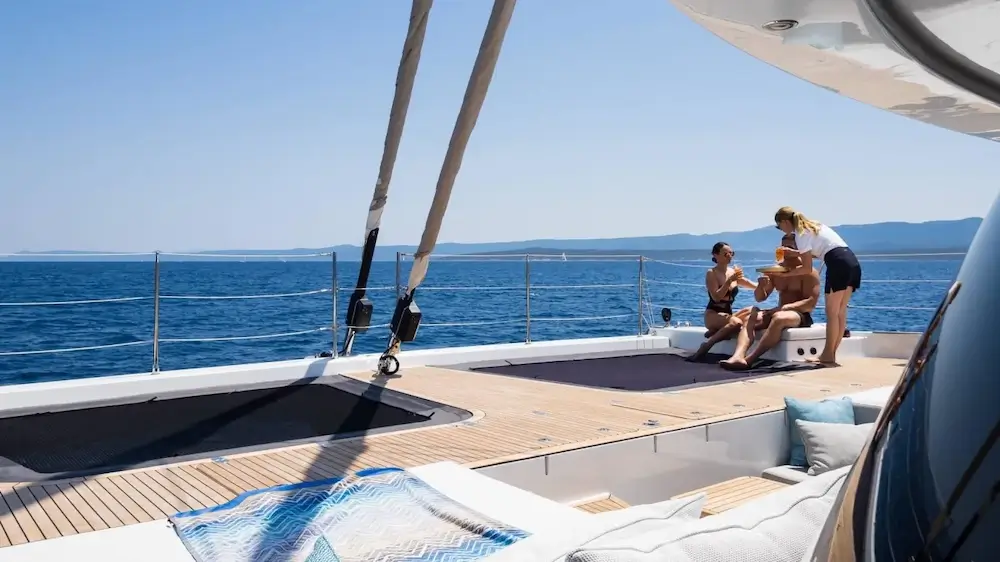 Top Ten Charter Tips for the Best Crewed Charter Experience