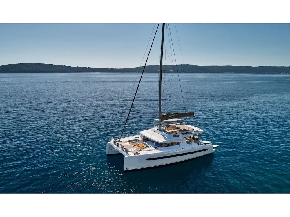 Cost To Rent A Catamaran In Italy 3