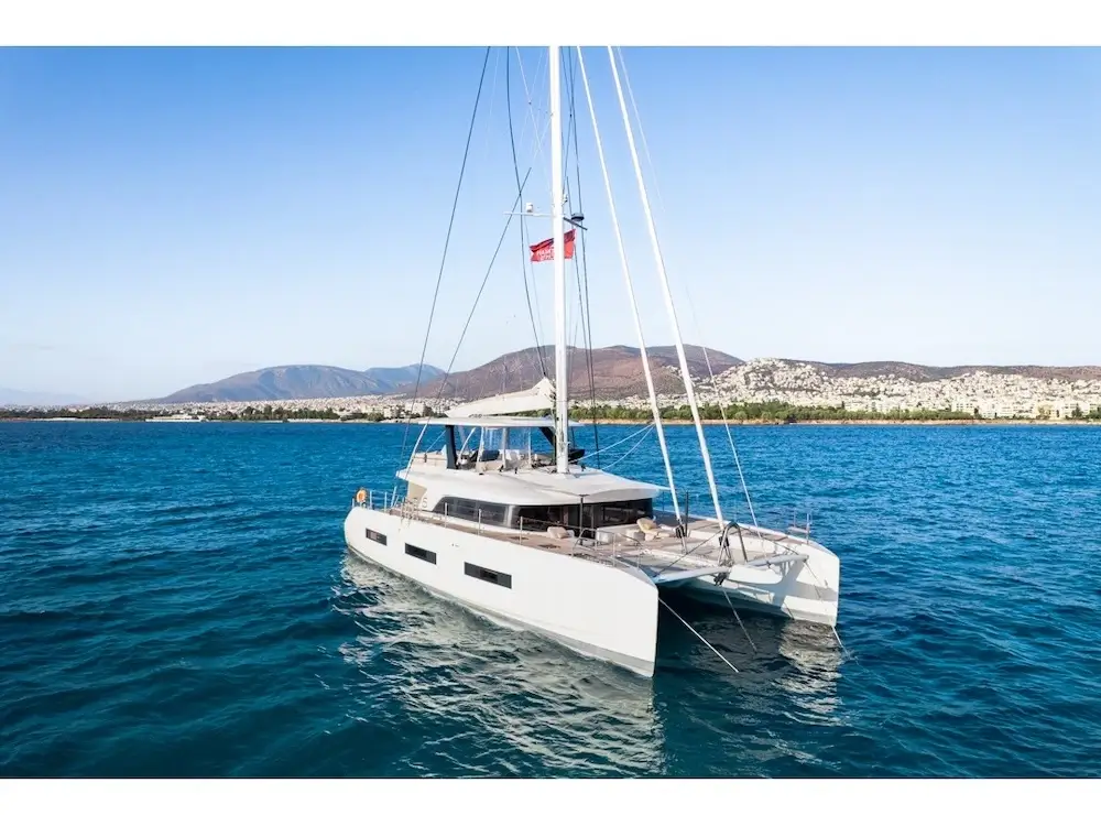 Cost To Rent A Catamaran In Italy 7