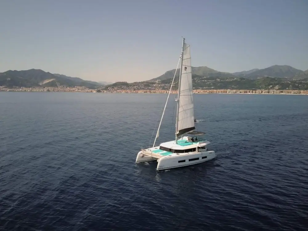 How Do I Choose the Right Catamaran for My Trip?
